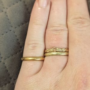 10K black hills gold rose ring